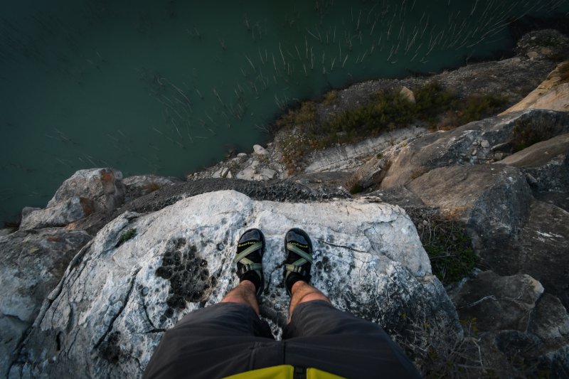 Trekkingsandalen mit Socken