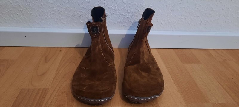 Vorderansicht der Schuhe Vorderansicht der Schuhe