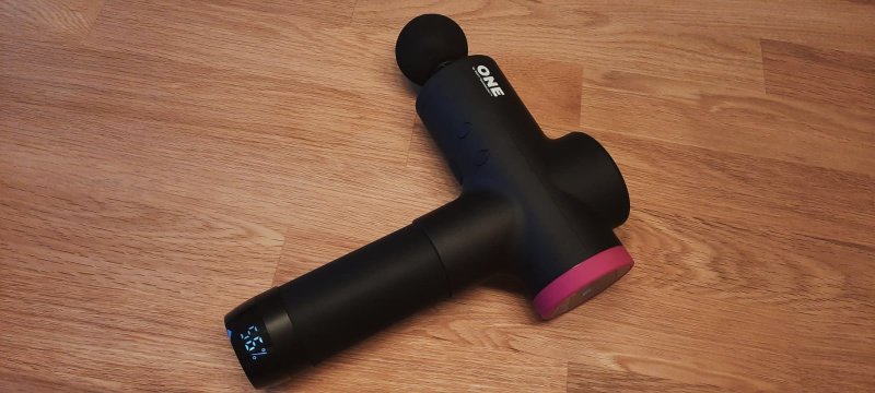 Vollansicht der "One" Massagepistole