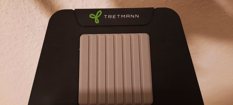 Die Tablet Ablage des Heimtrainers.