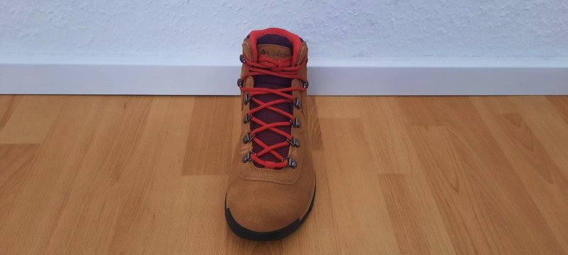 Die Vorderansicht des Columbia Wanderschuhs.
